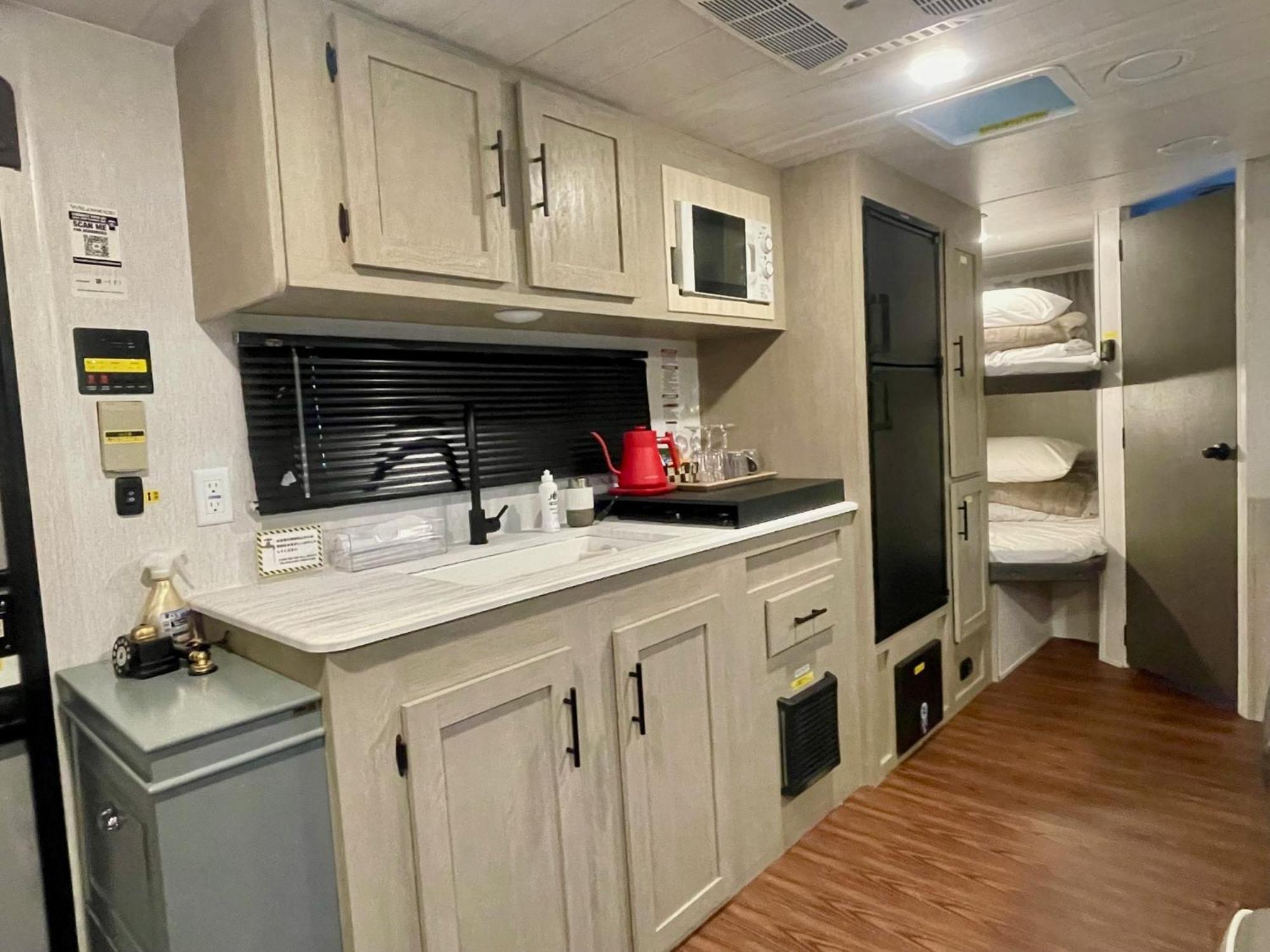 Gramercy Village 山中湖 Glamping &Sauna Яманакако Екстериор снимка